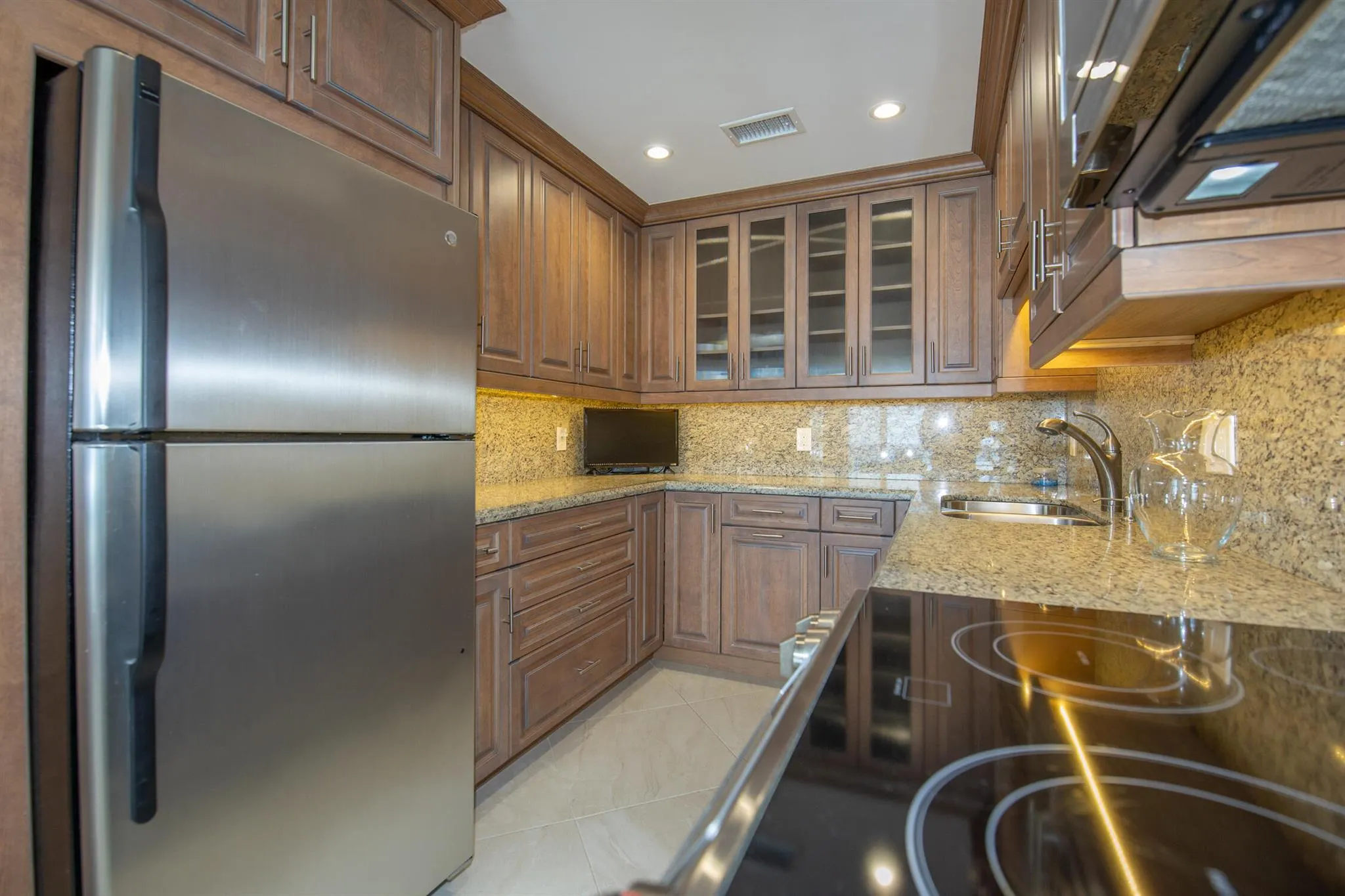 3230 S Ocean Boulevard, #D511