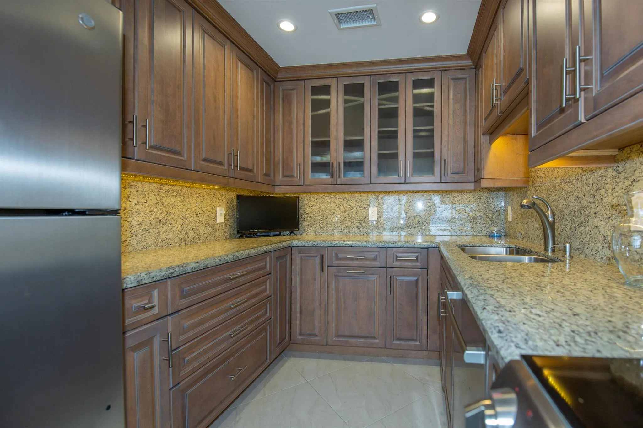 3230 S Ocean Boulevard, #D511