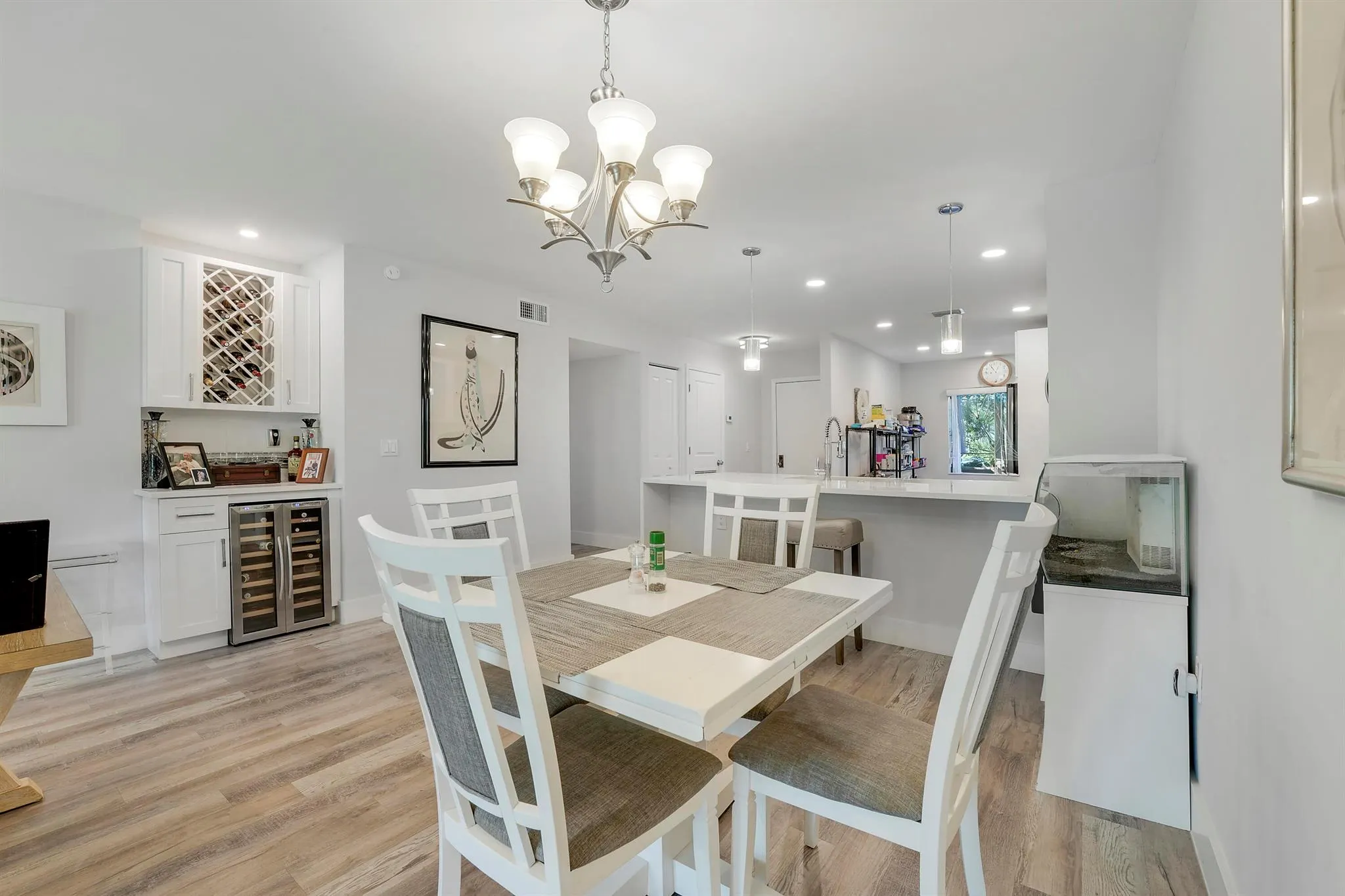 20 Southport Lane, #E