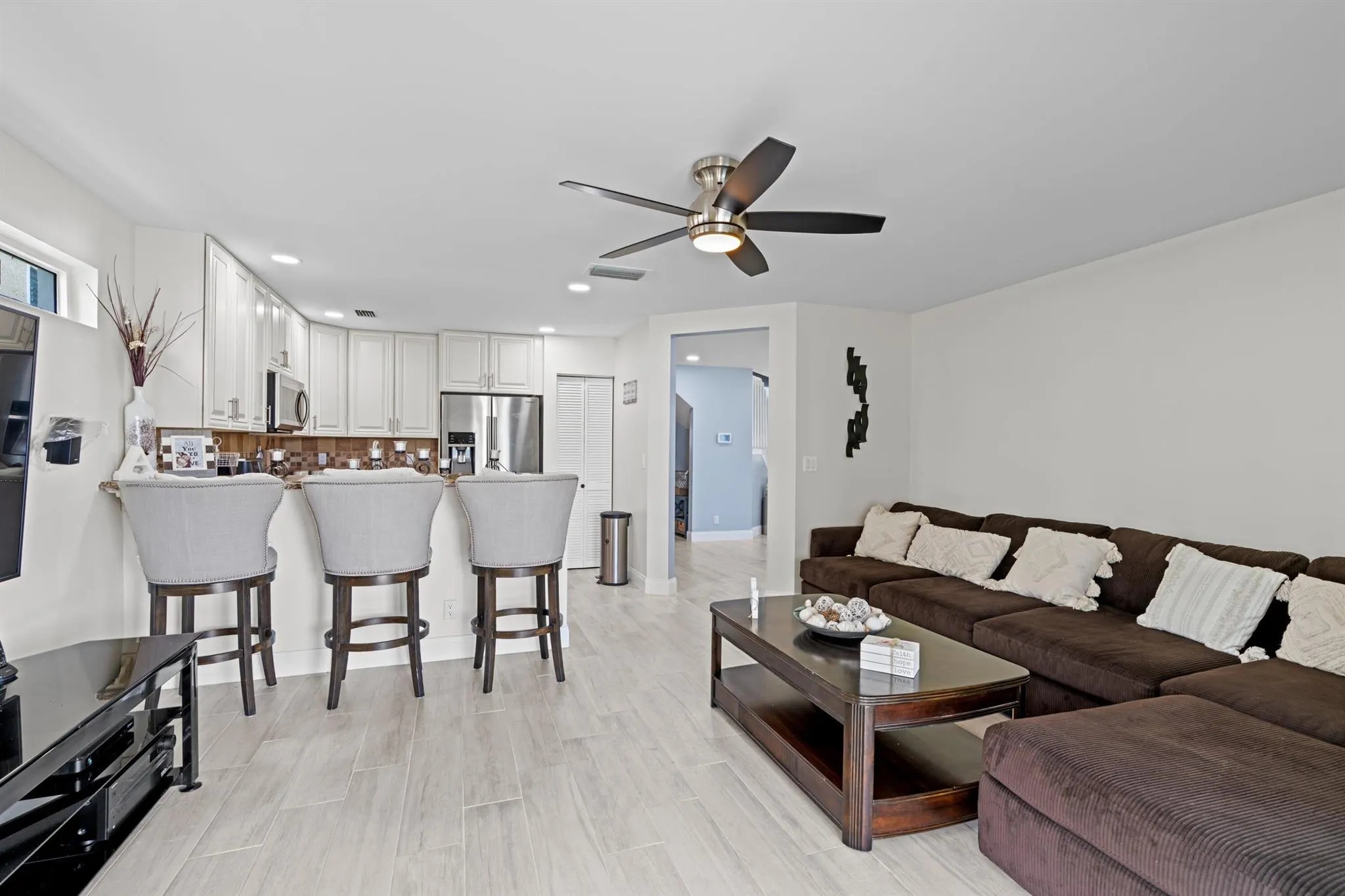 6458 Buena Vista Drive