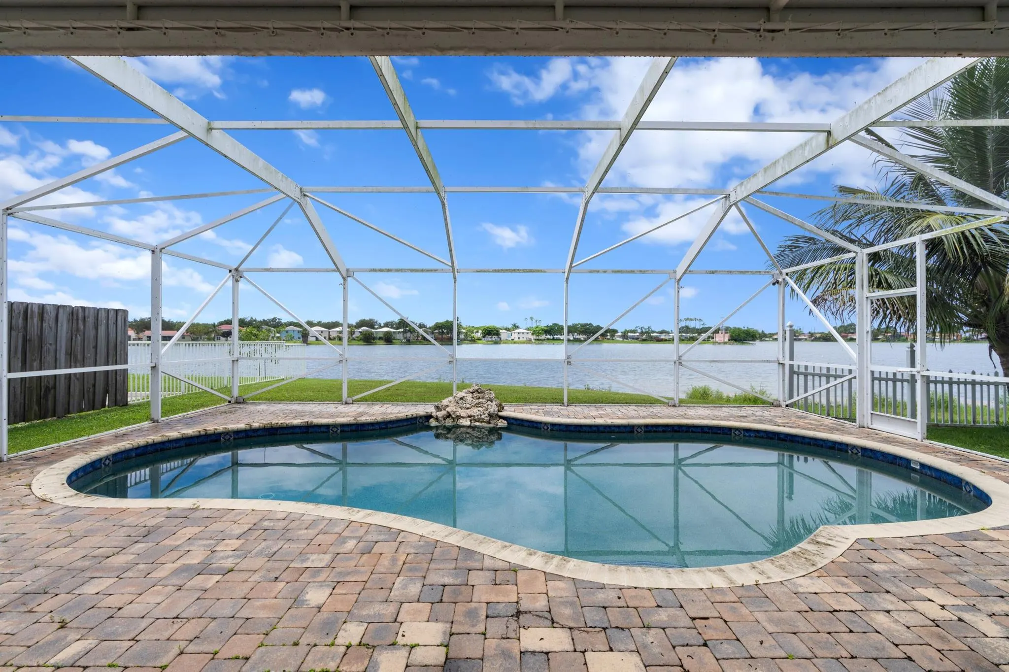 6458 Buena Vista Drive