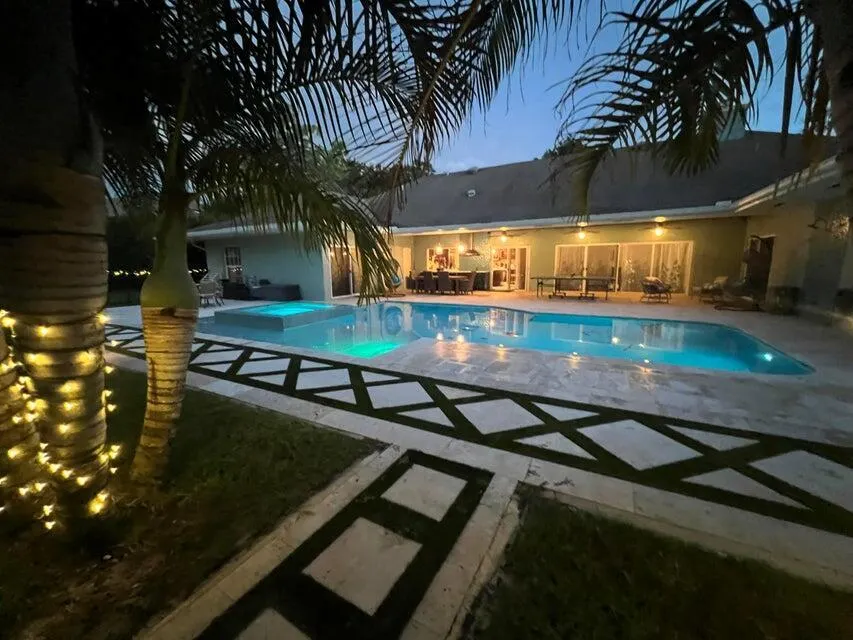 13172 Doubletree Circle