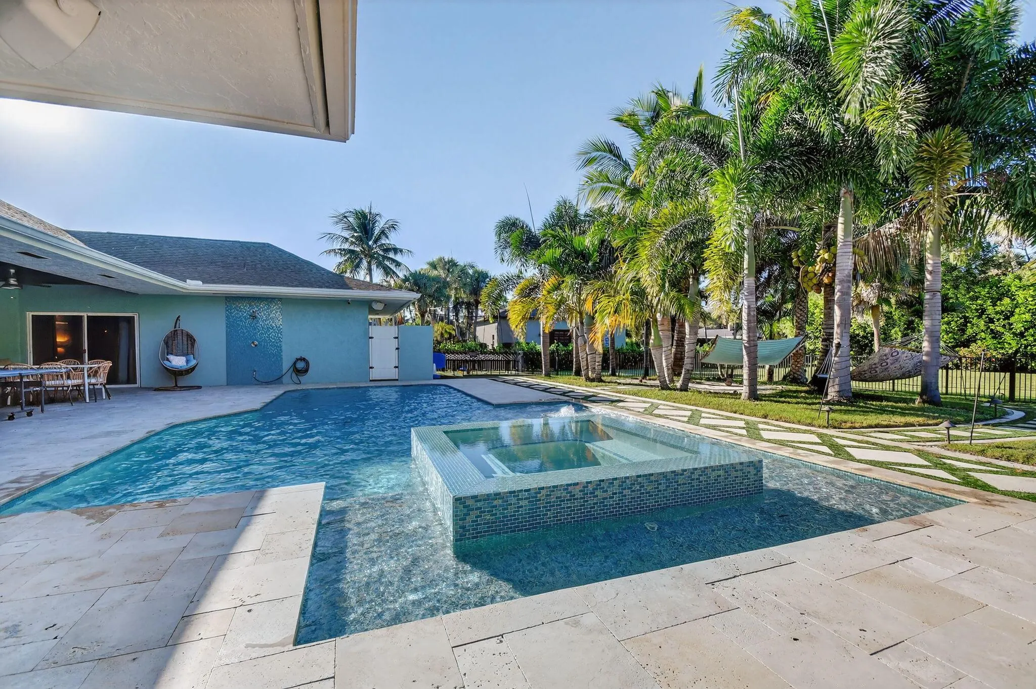 13172 Doubletree Circle