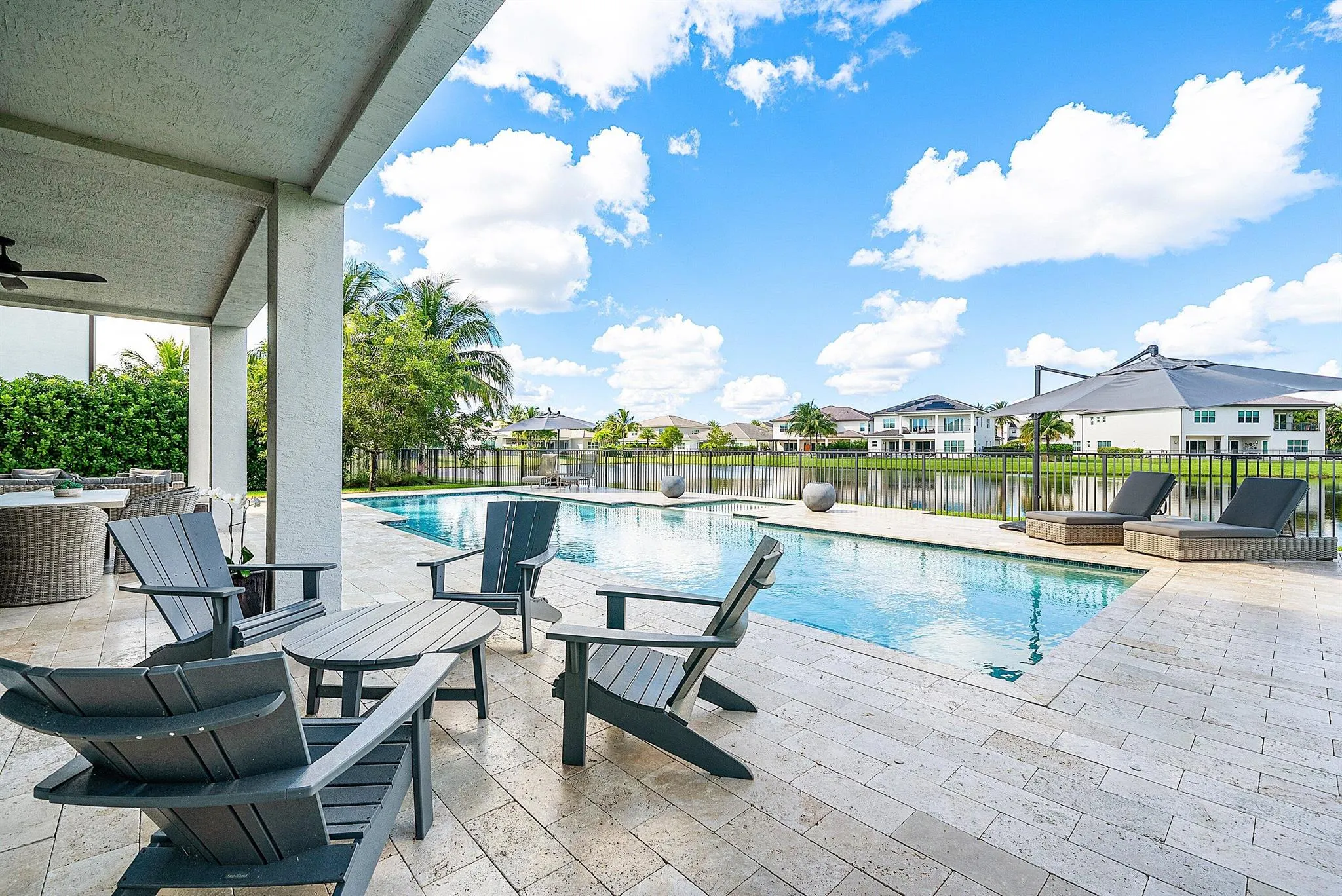 19863 Meadowside Lane