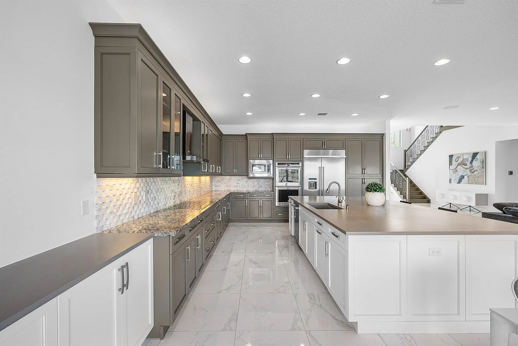 19863 Meadowside Lane