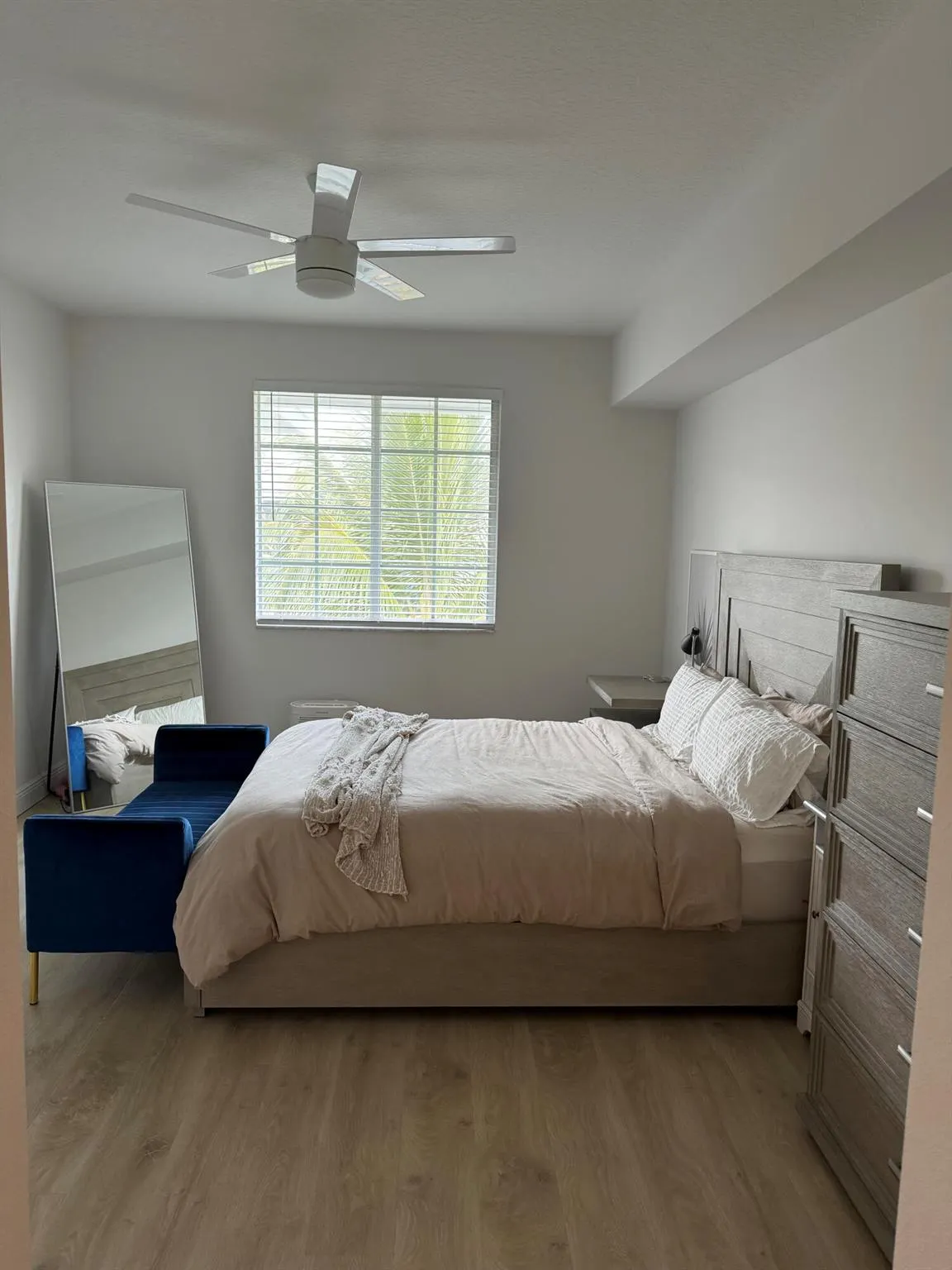 250 NE 3rd Avenue, #504