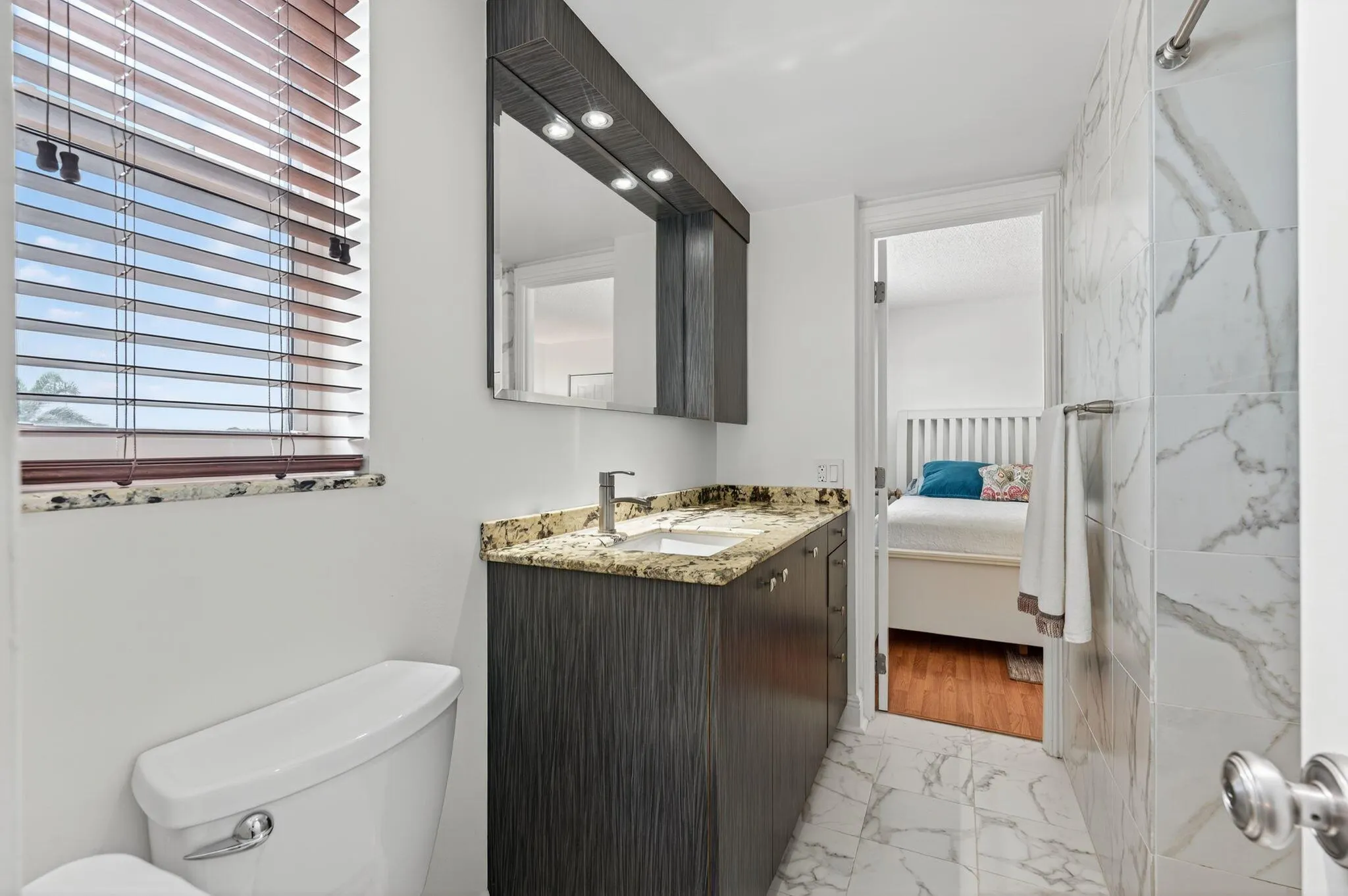 900 NE 18th Avenue, #506