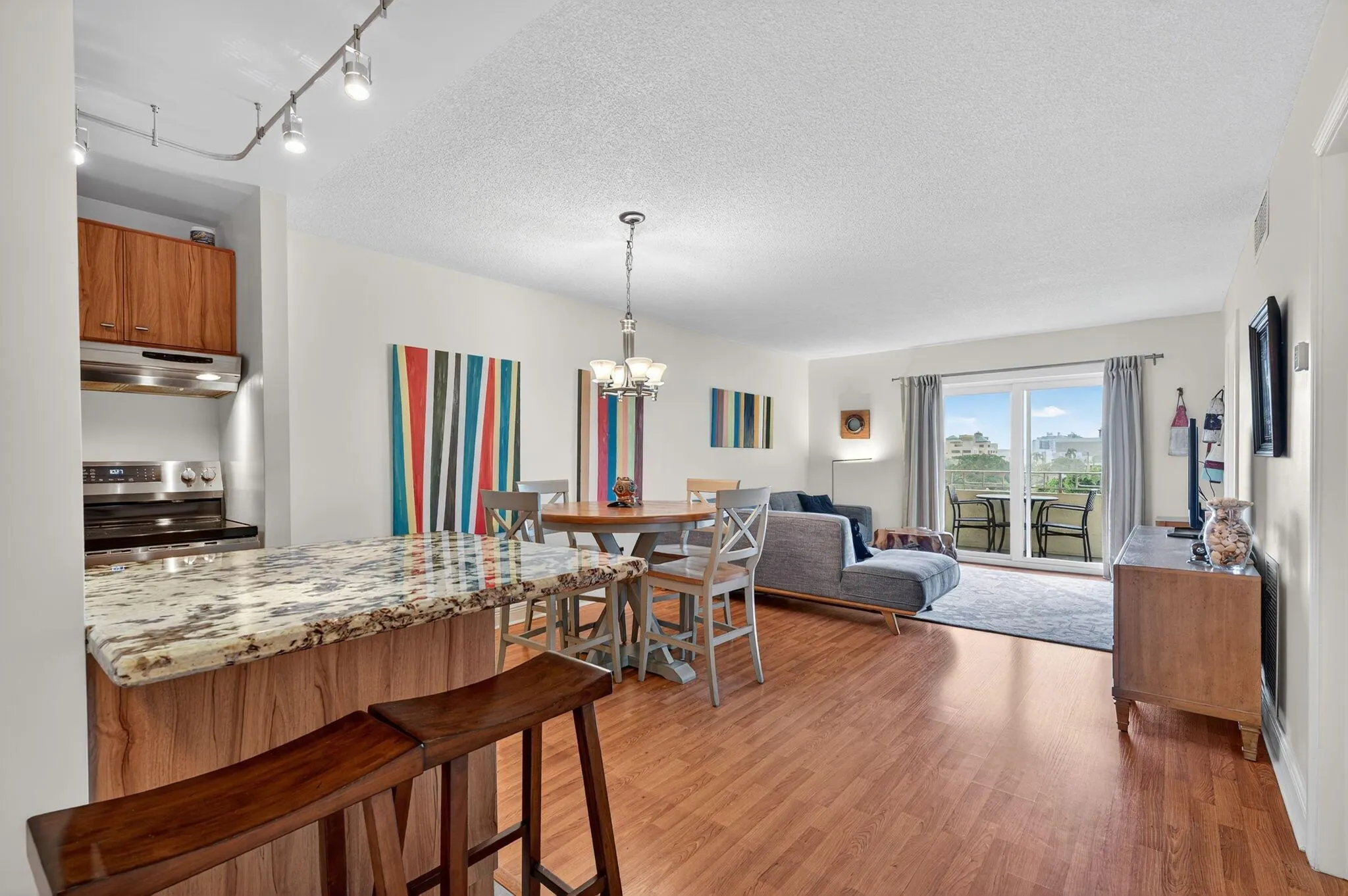 900 NE 18th Avenue, #506