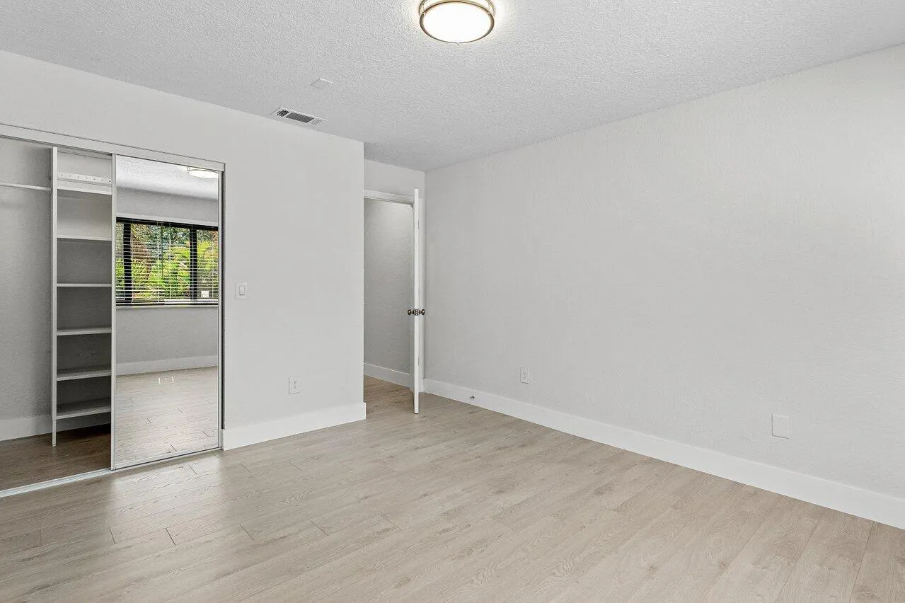 755 Saint Albans Drive