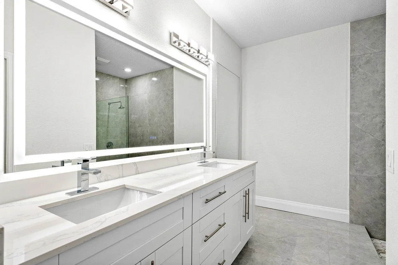 755 Saint Albans Drive