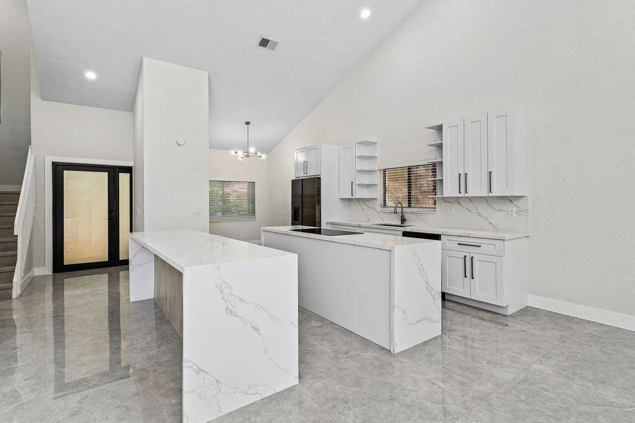 755 Saint Albans Drive