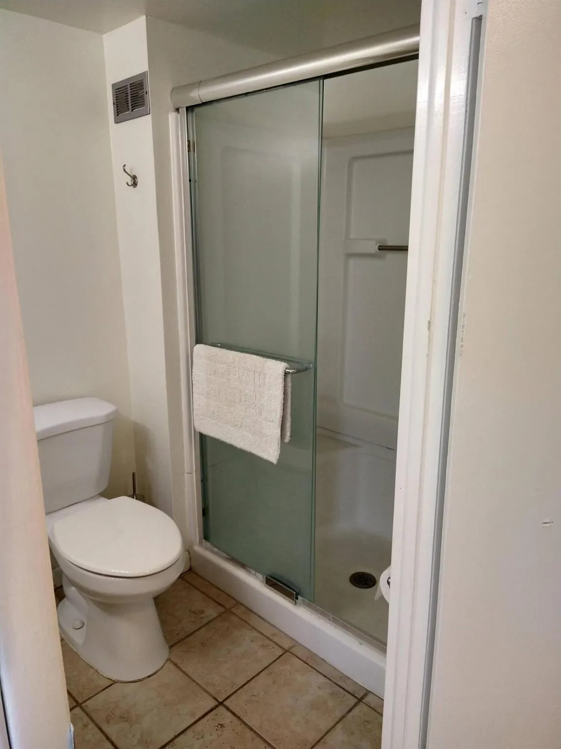 720 Bayshore Drive, #201