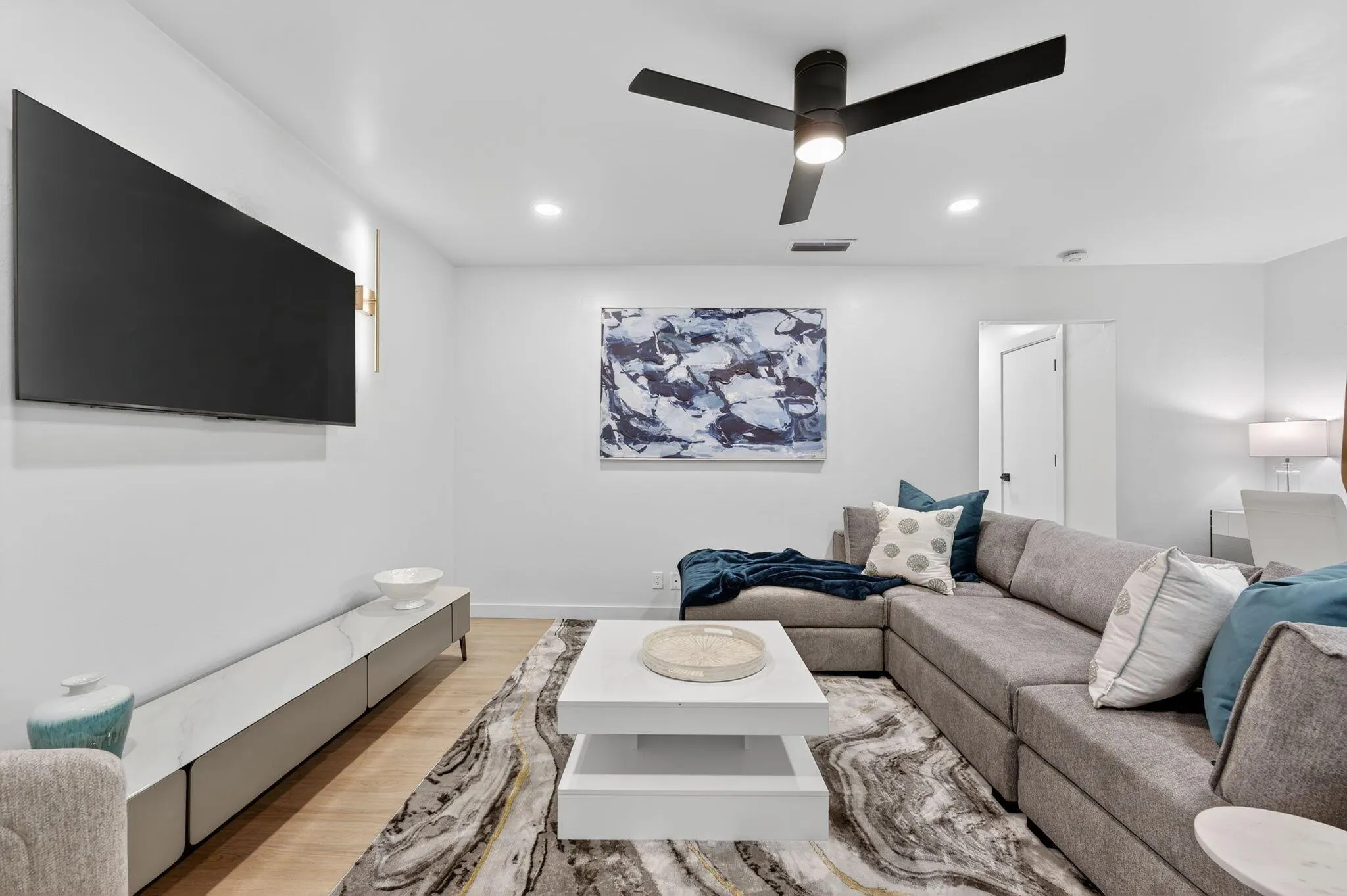 800 Tropic Isle Drive, #B