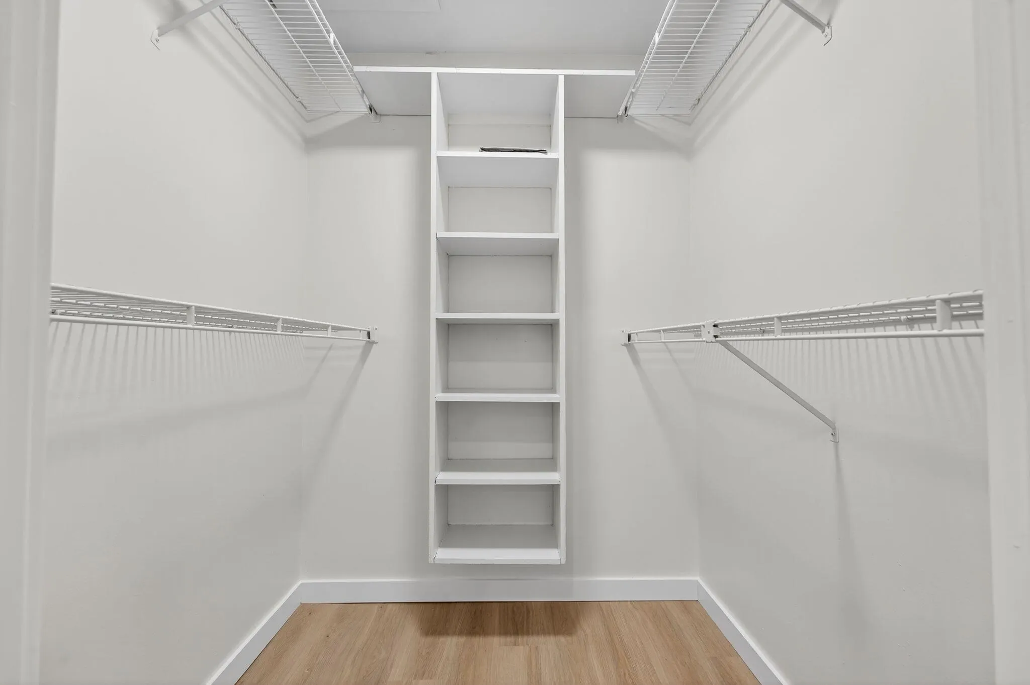 800 Tropic Isle Drive, #B