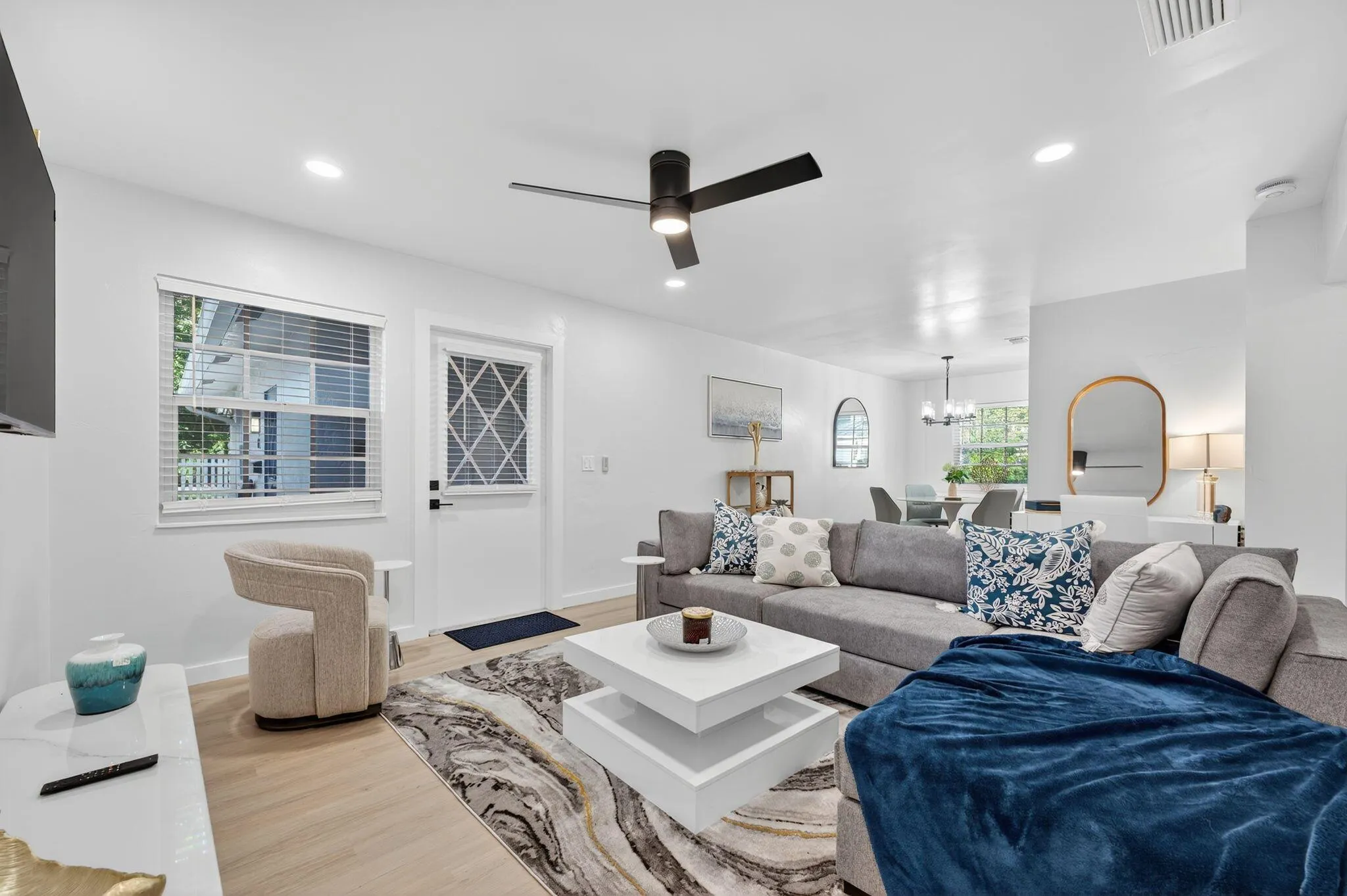 800 Tropic Isle Drive, #B