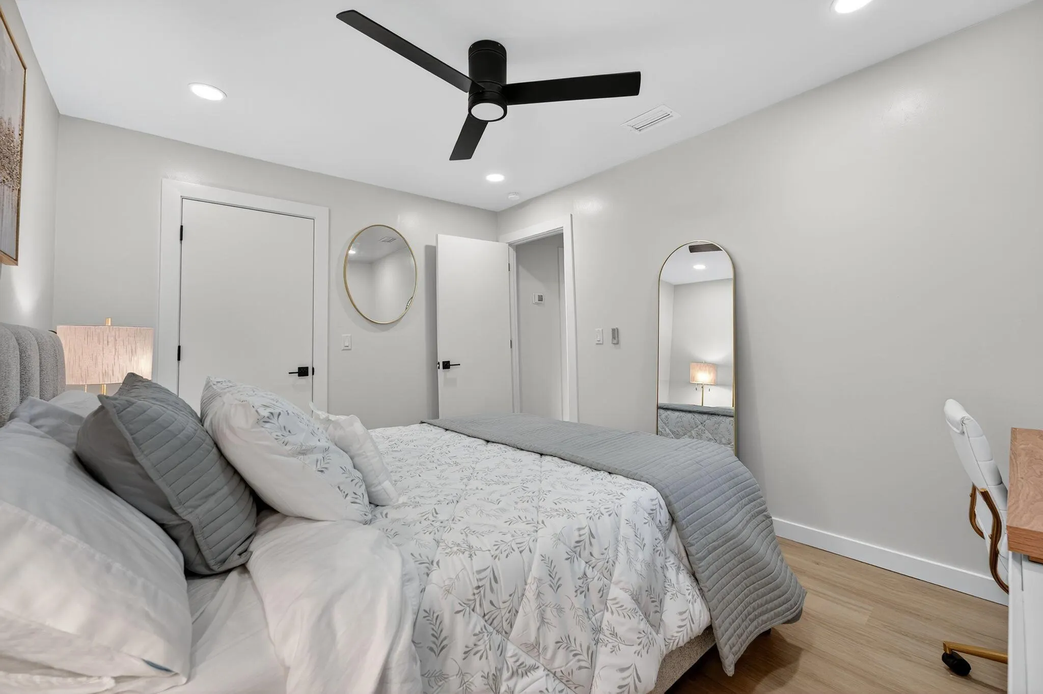 800 Tropic Isle Drive, #B