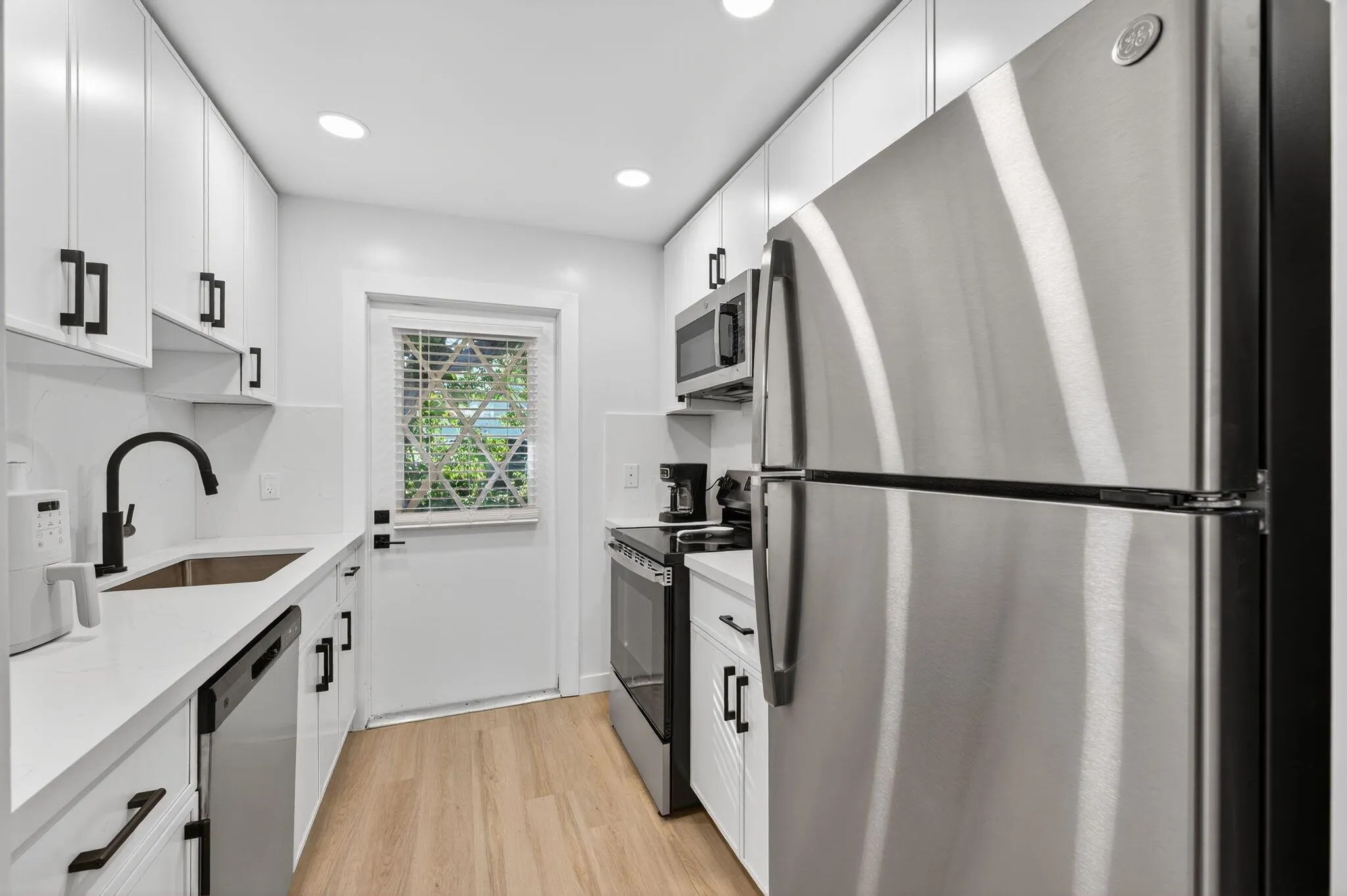 800 Tropic Isle Drive, #B