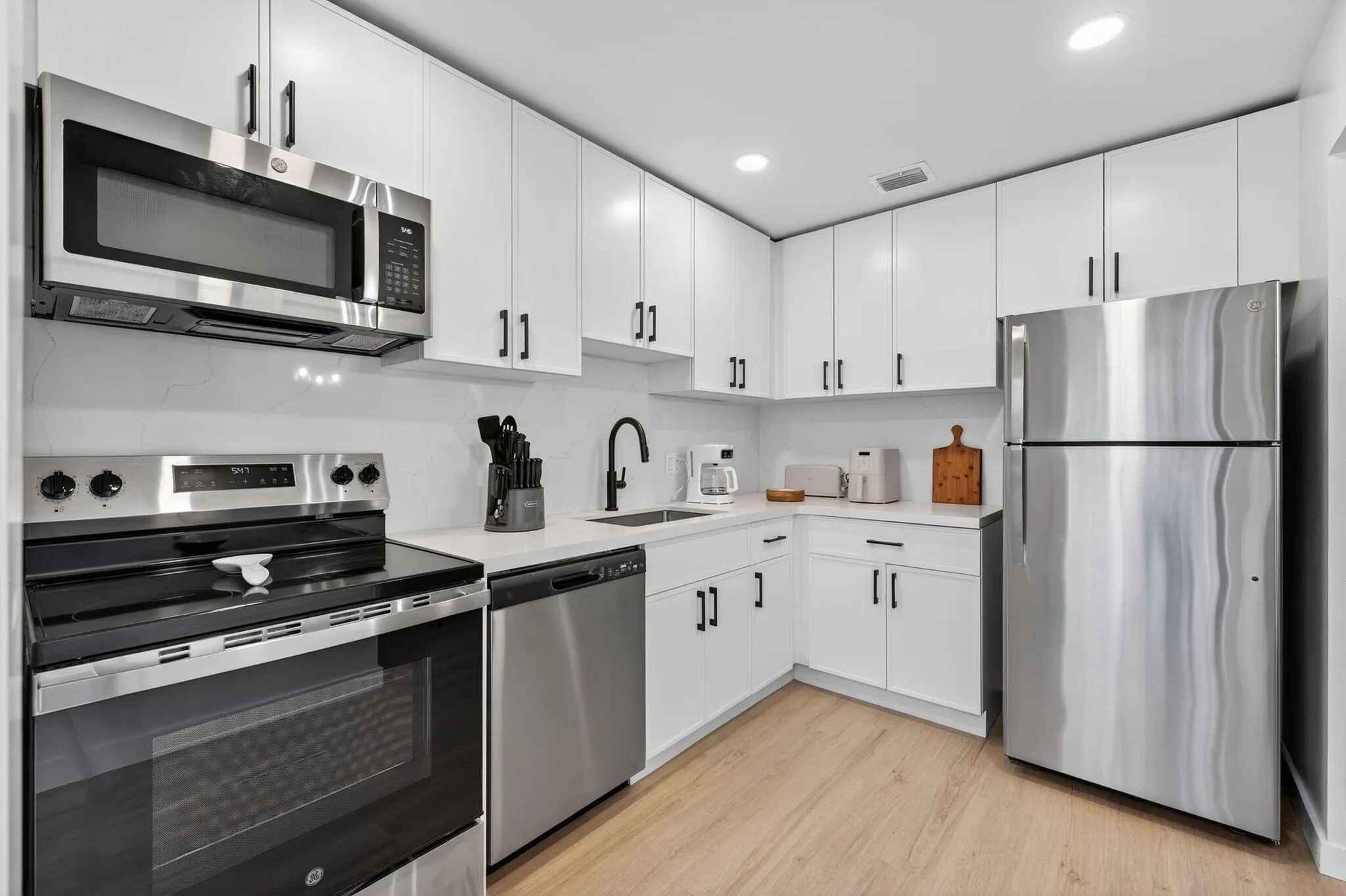 800 Tropic Isle Drive, #B