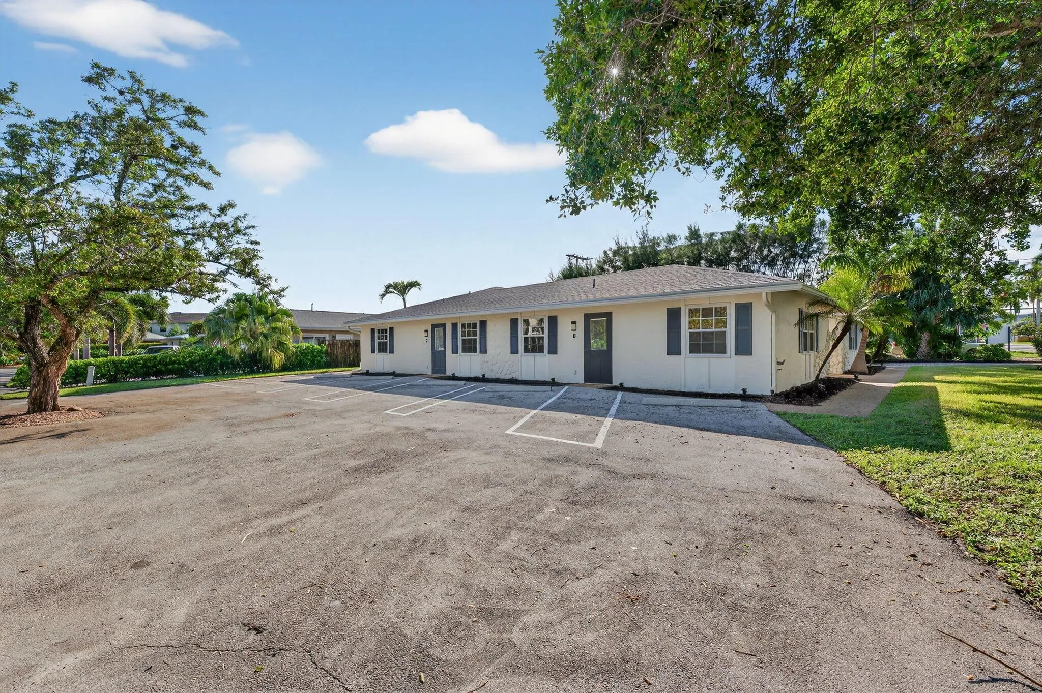 800 Tropic Isle Drive, #B