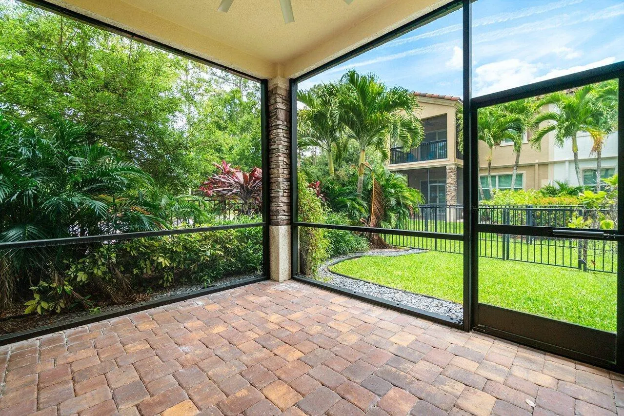 15820 Binks Pointe Terrace