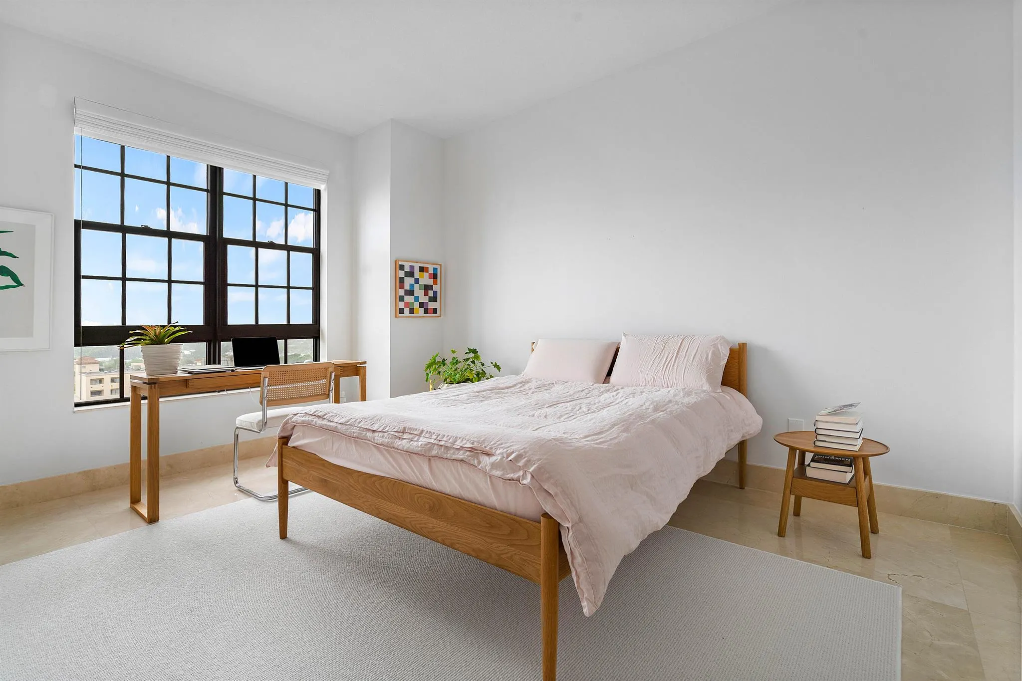 801 S Olive Avenue, #1001