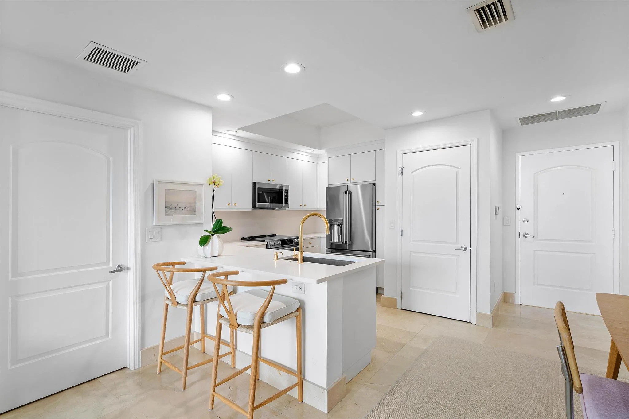 801 S Olive Avenue, #1001