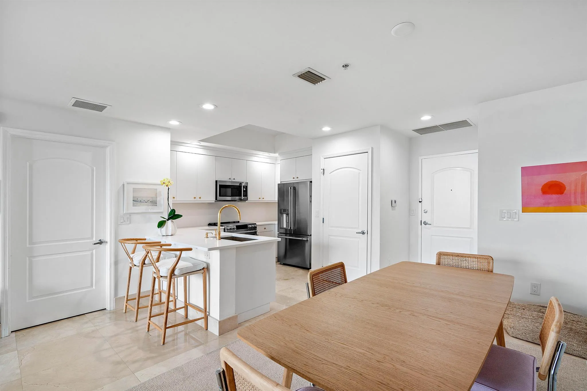 801 S Olive Avenue, #1001