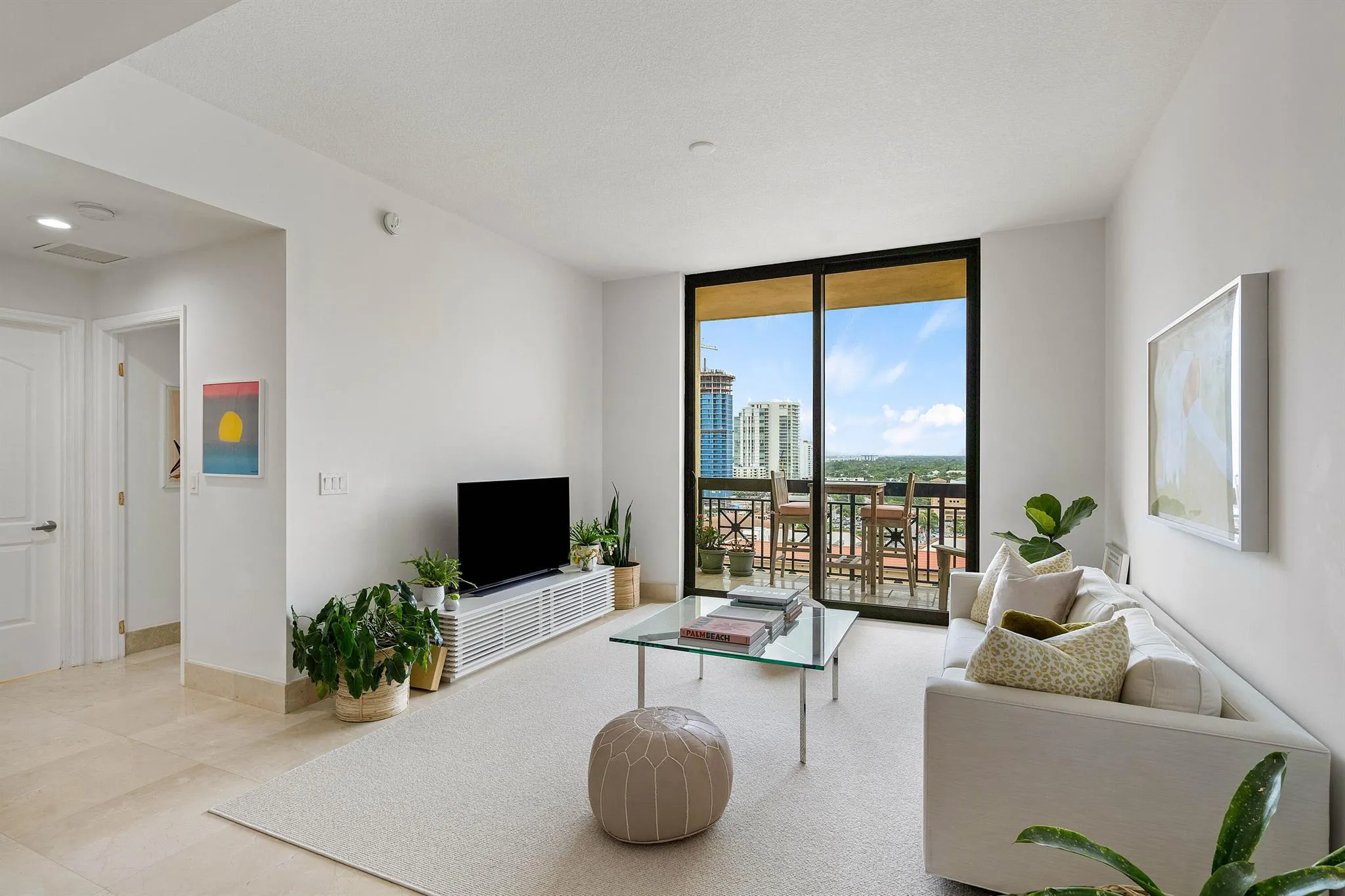 801 S Olive Avenue, #1001