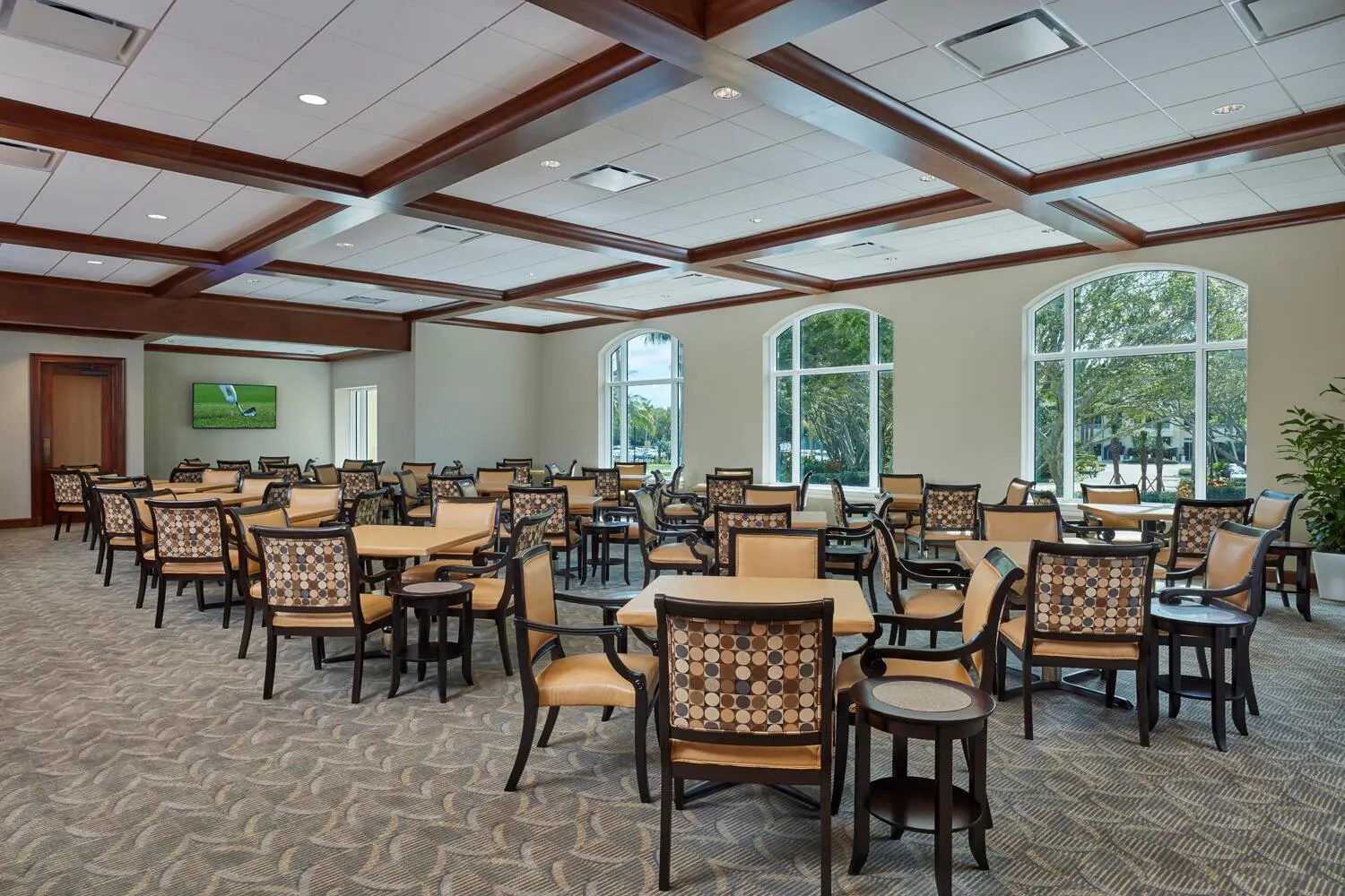 118 Palm Point Circle, #B