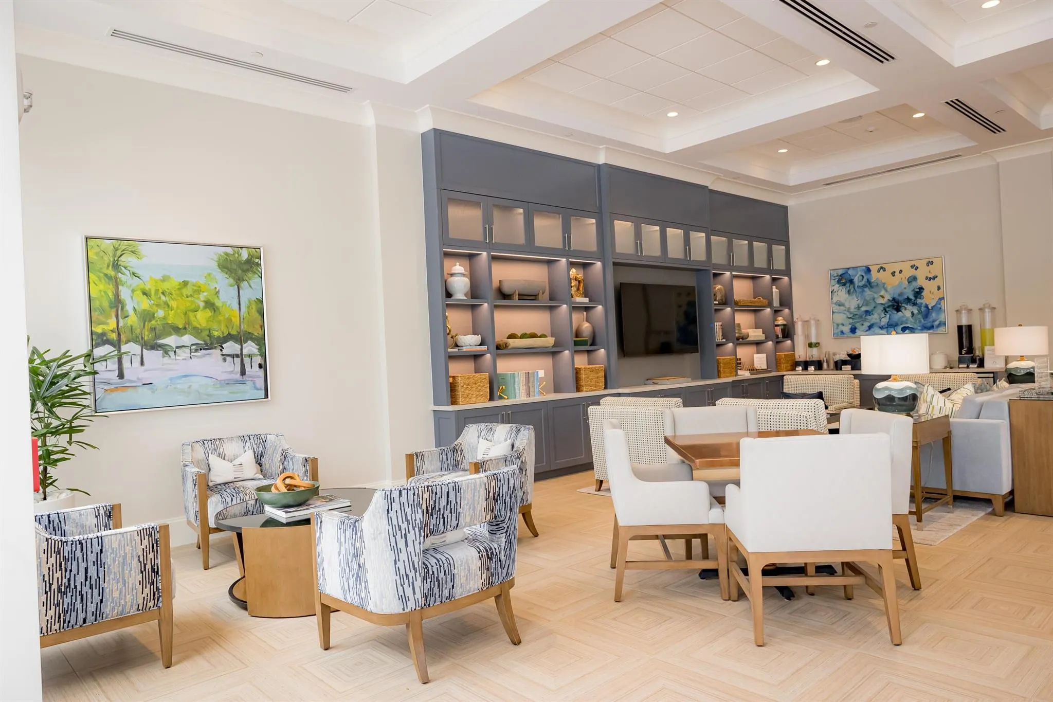 118 Palm Point Circle, #B