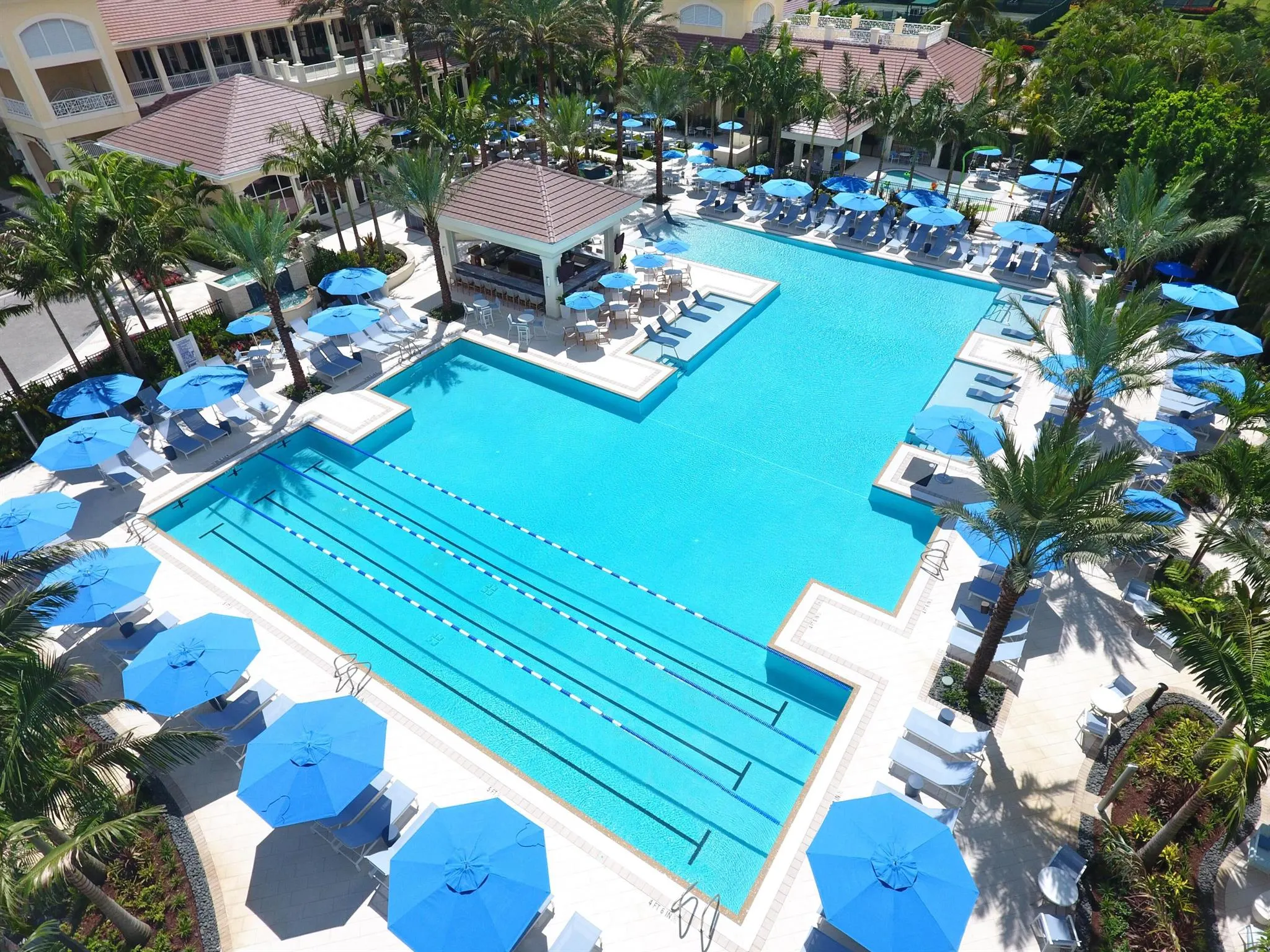 118 Palm Point Circle, #B