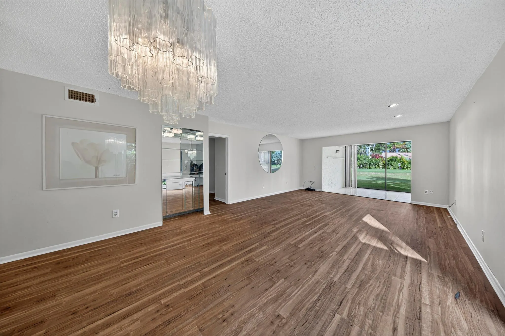 9187 Norte Lago, #5i