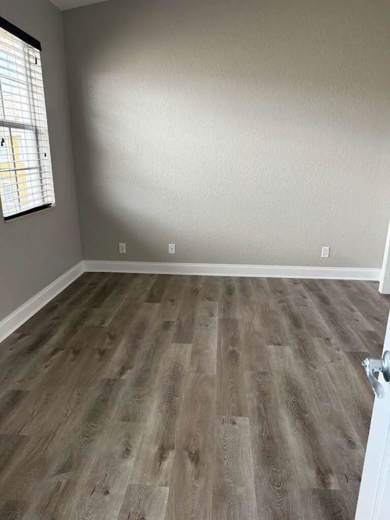 105 E Pigeon Plum Drive, #103