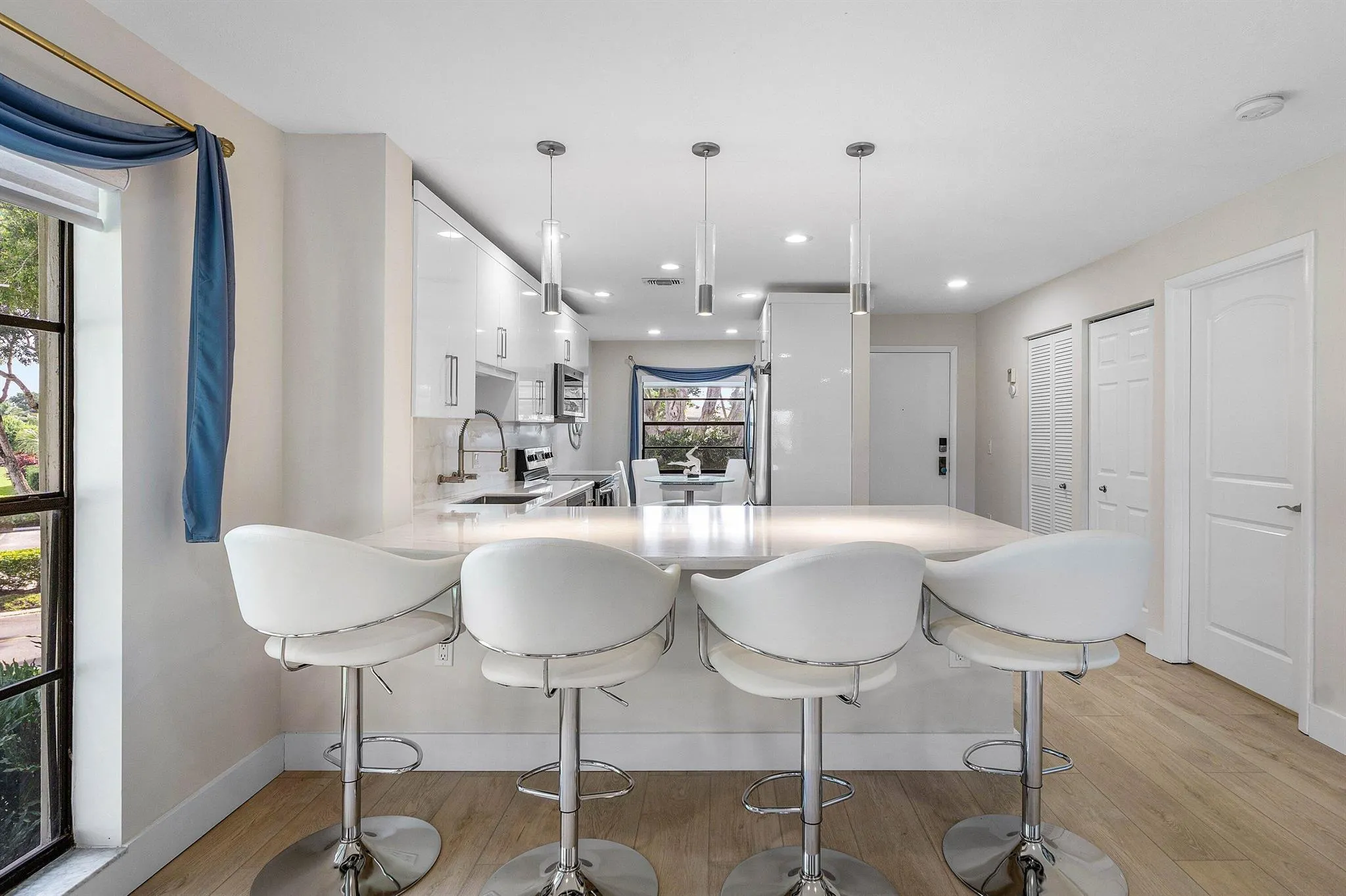 35 Southport Lane, #H