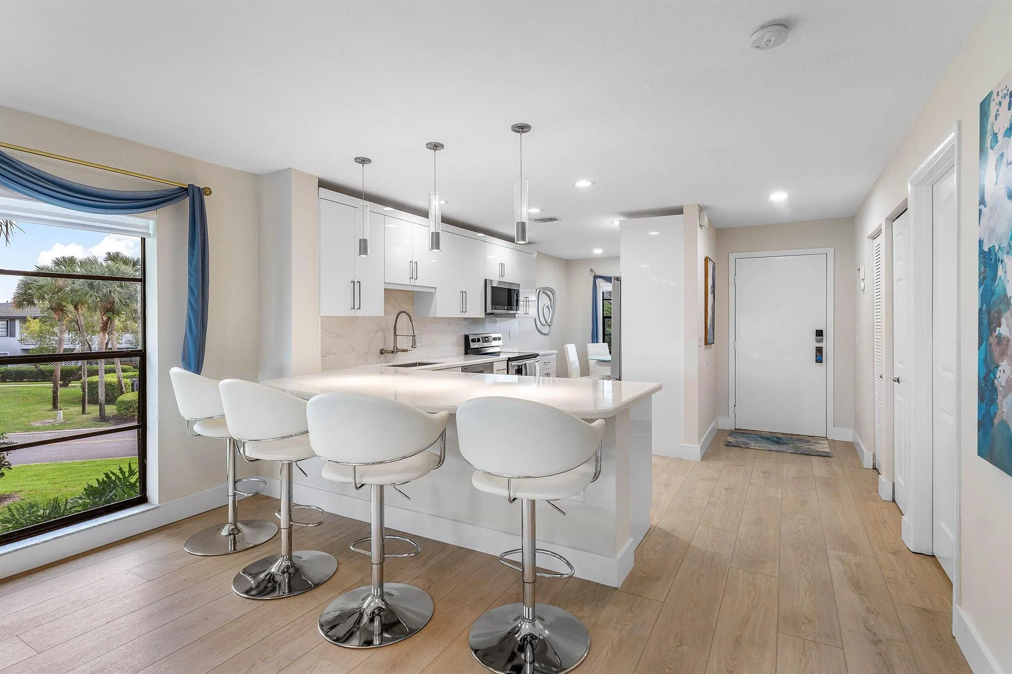 35 Southport Lane, #H