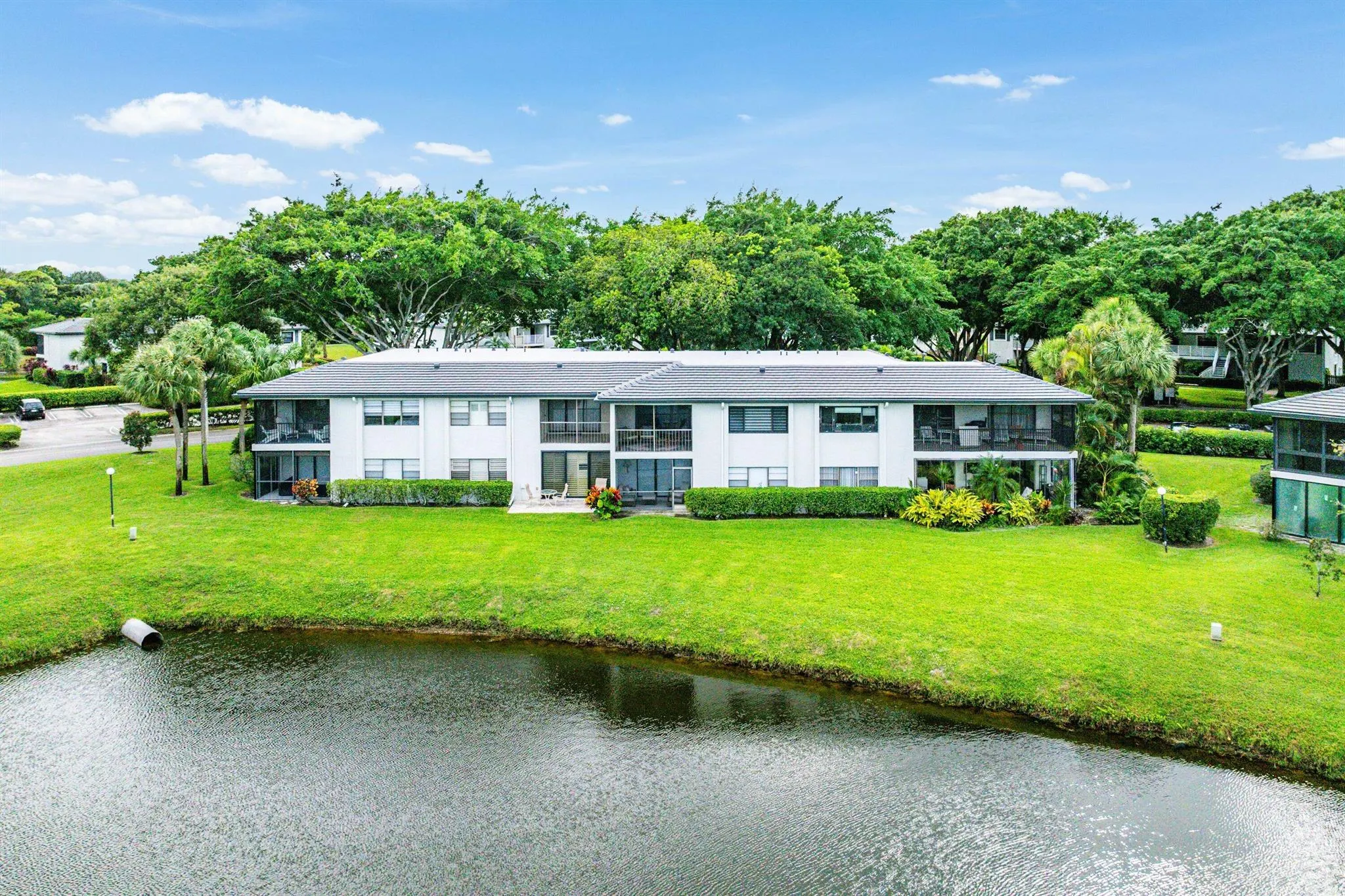 35 Southport Lane, #H