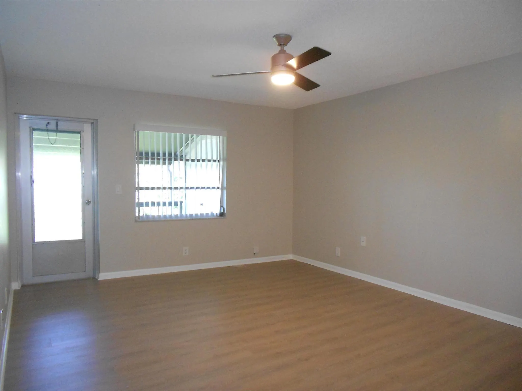 13809 Royal Palm Court, #B