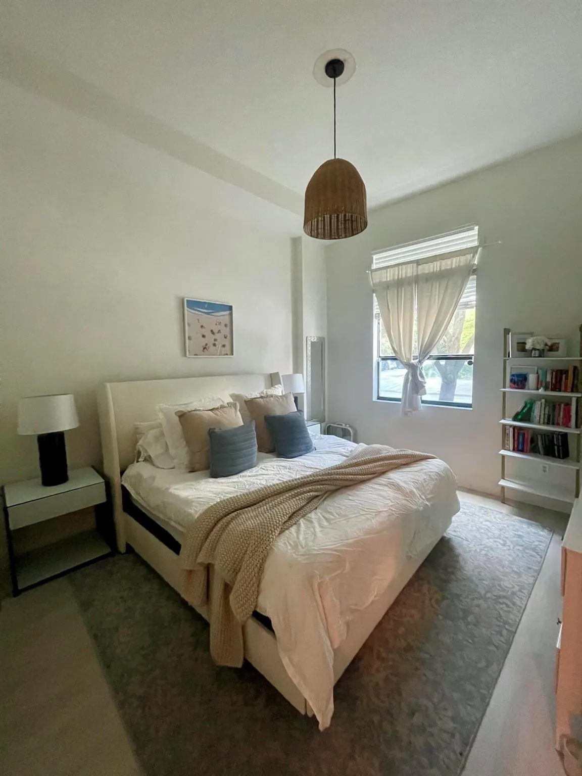 600 S Dixie Highway, #123