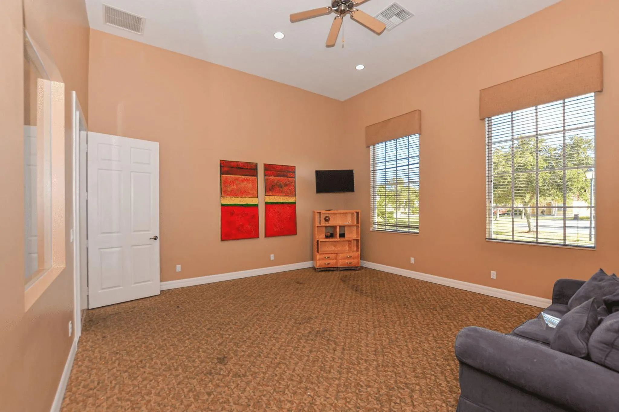 9756 Palm Breezes Drive