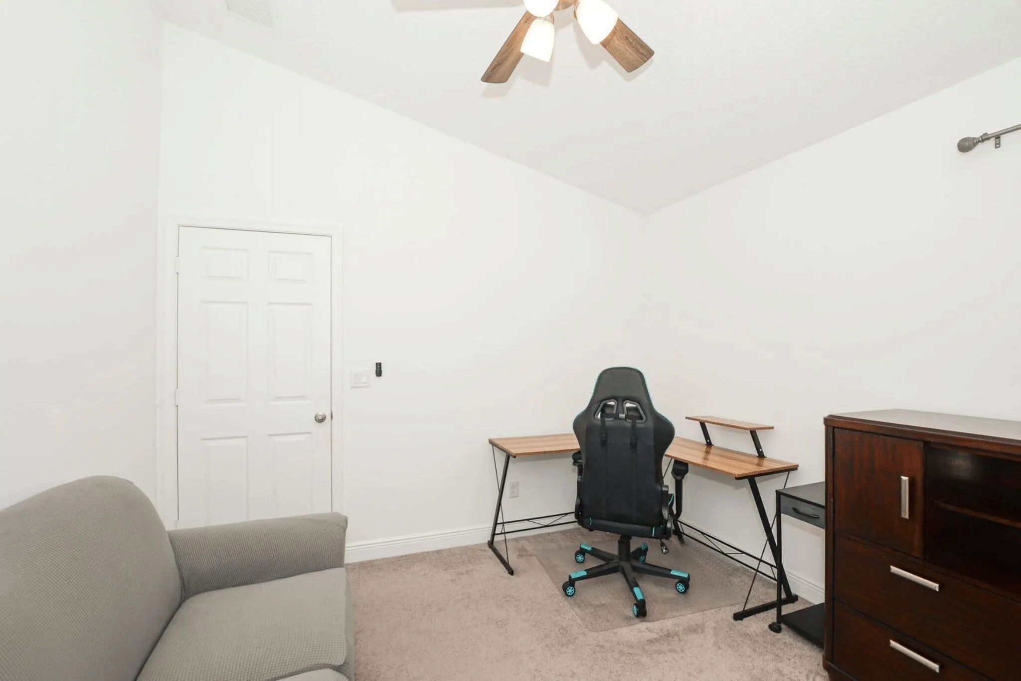 9756 Palm Breezes Drive