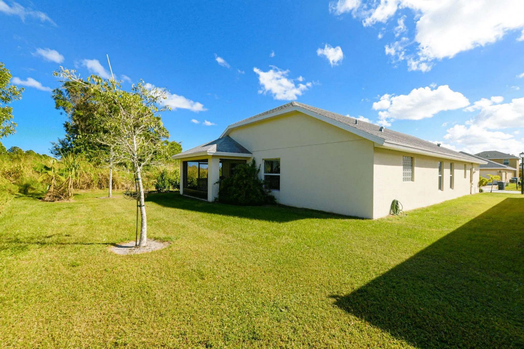 9756 Palm Breezes Drive