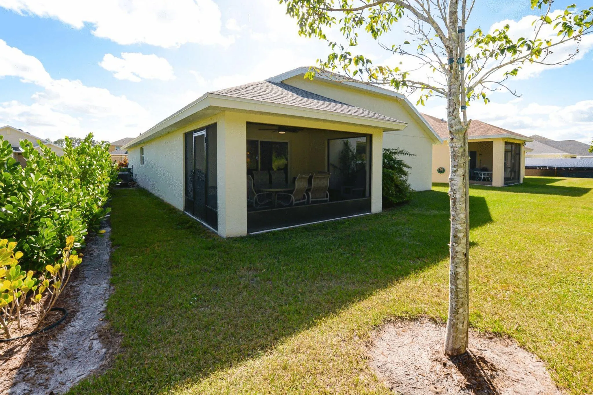 9756 Palm Breezes Drive