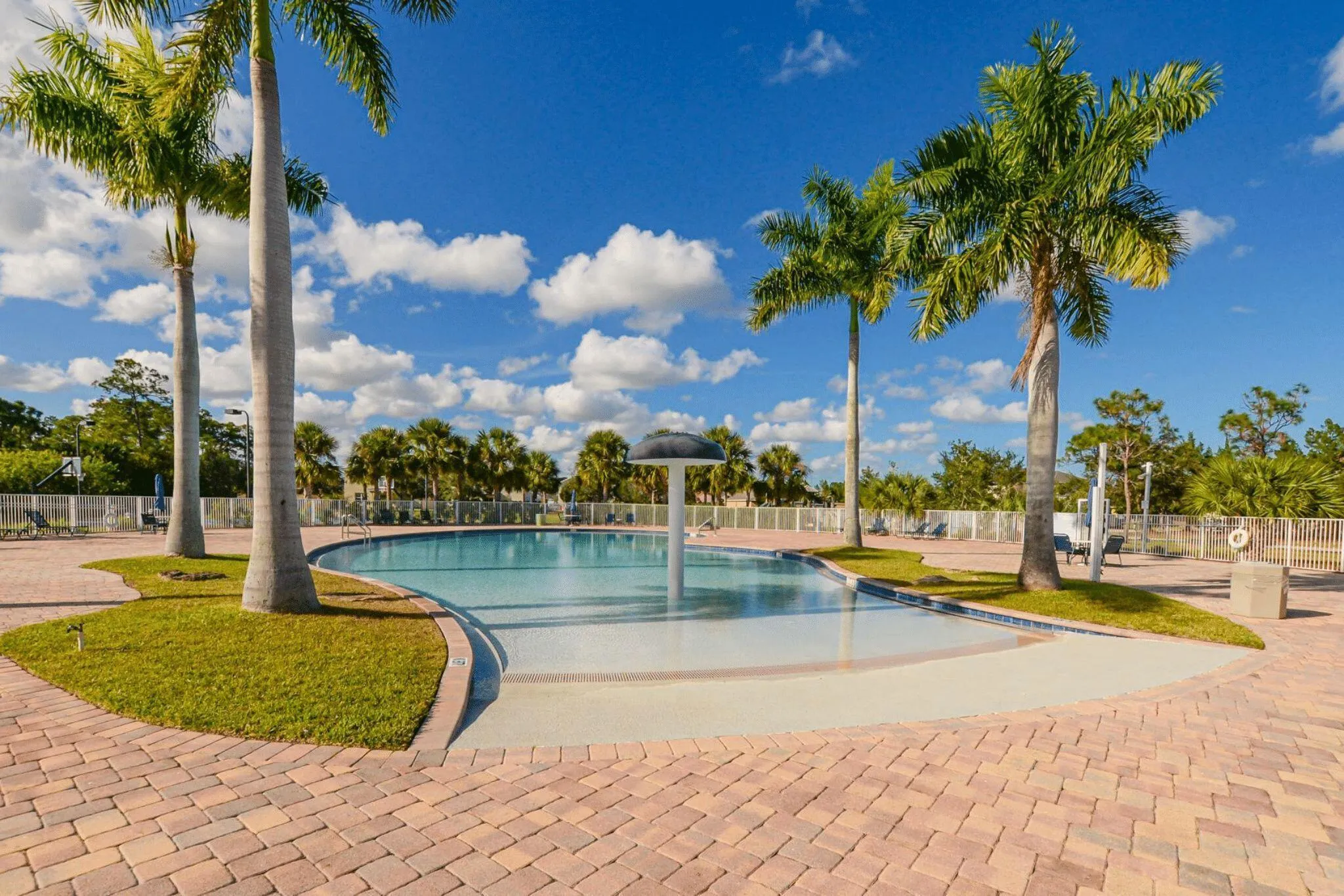 9756 Palm Breezes Drive