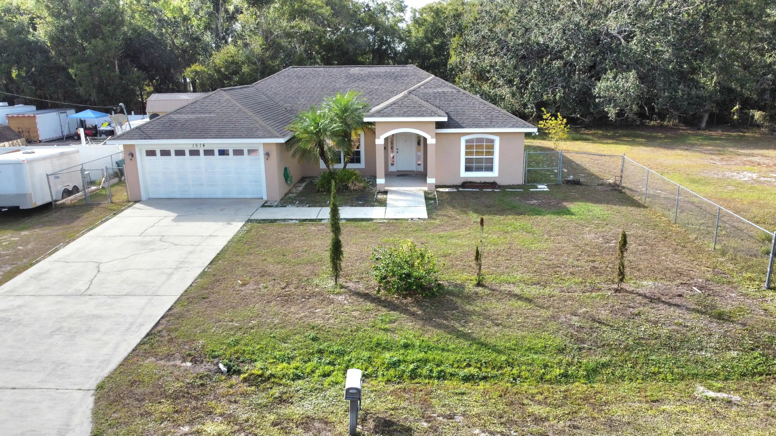 1514 Summer Road