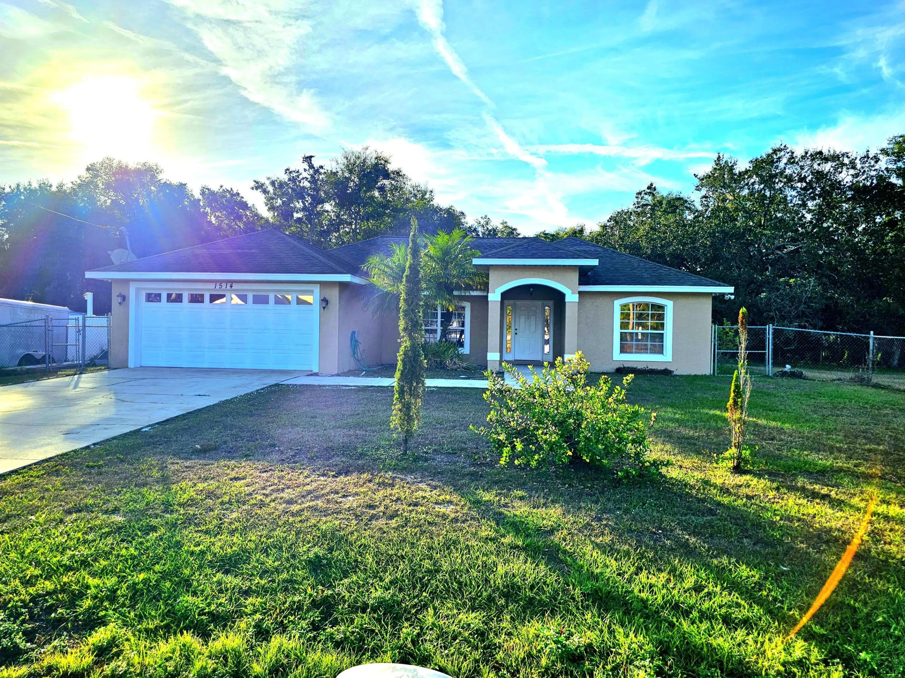 1514 Summer Road