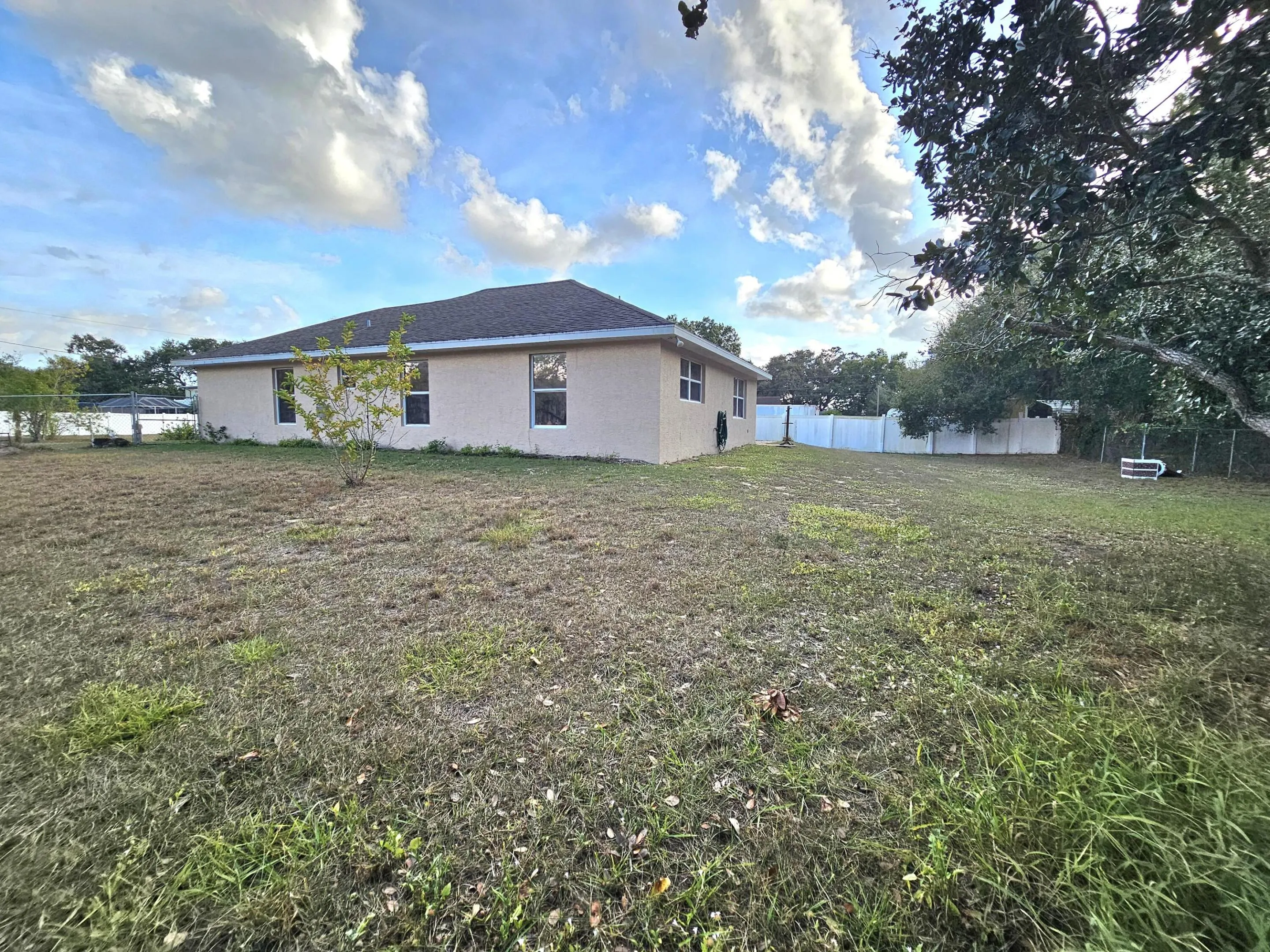 1514 Summer Road