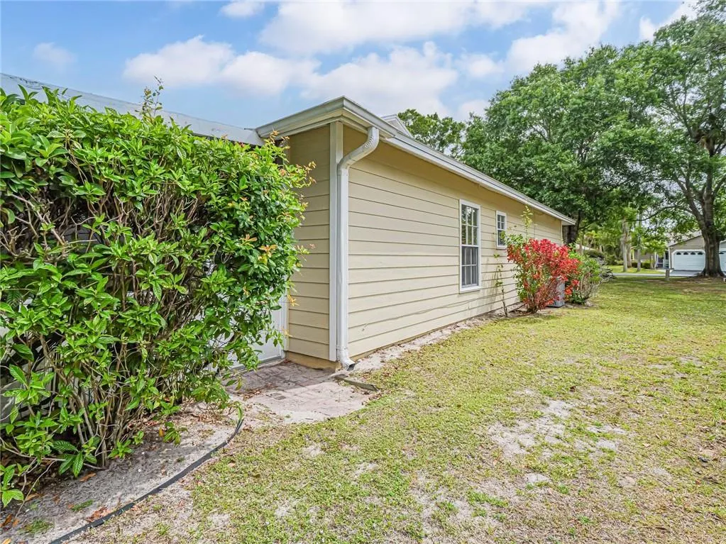 1875 Sixty Oaks Lane