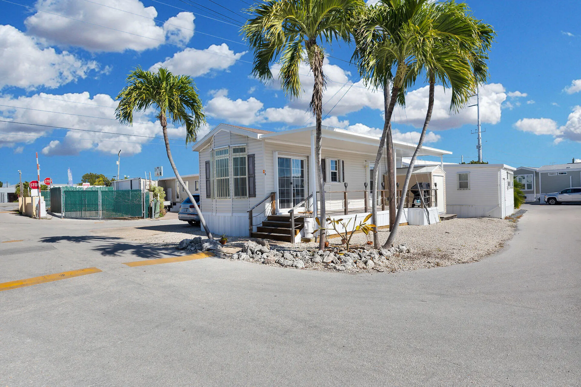 1361 Overseas Highway #Io