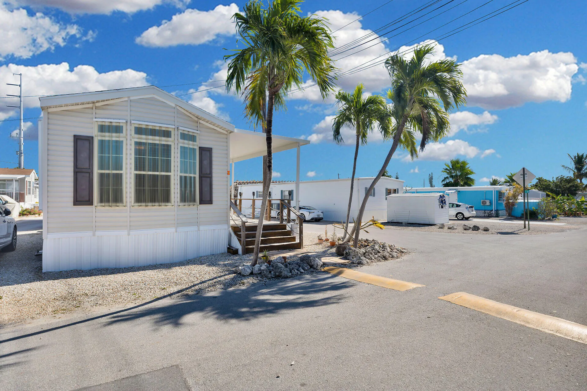 1361 Overseas Highway #Io