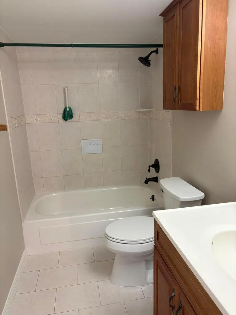 2770 S Garden Drive #304